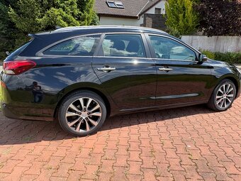 Hyundai i30, 1.6 CRDI 100kw. R.V 2017. - 5