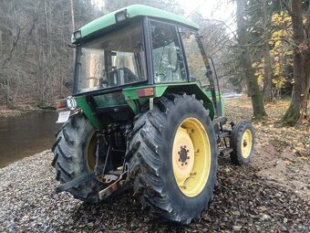 John Deere 2200, Zetor 7211 - 5