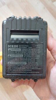 Dewalt baterky 5Ah - 5