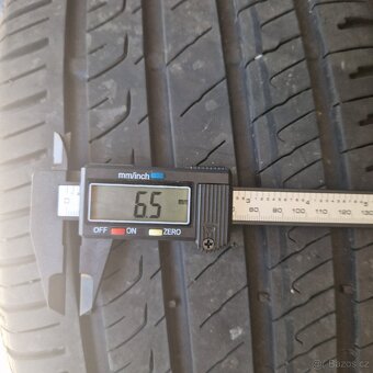 Letni pneu 235/35/19 - 5