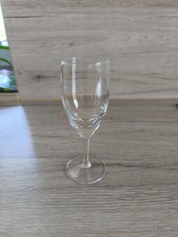 Prodám sadu 27 sklenic – křišťál, Aquila, silnostěnné, sekto - 5