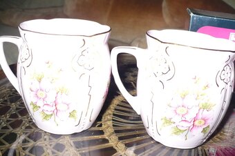 hrnečky růžový porcelán - 5