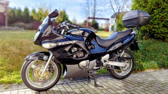 SUZUKI GSX 750 F - 5