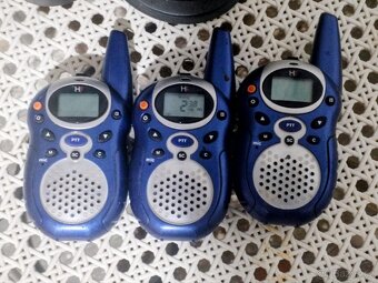 vysílačky & dobíjecí stojánek + nabíječka - 5