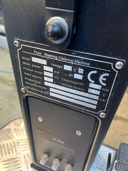 Podlahový mycí stroj Bohman 7 BR 56 sedící - 5