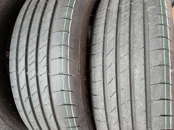 Letní pneu 215/60 R17 - 5