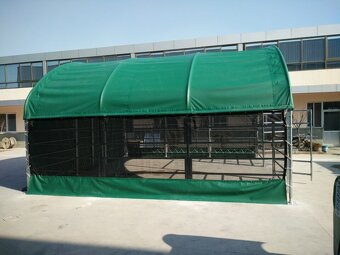 Plachtový přístřešek pro zvířata 6m x 6m - 750g/m2 - 5