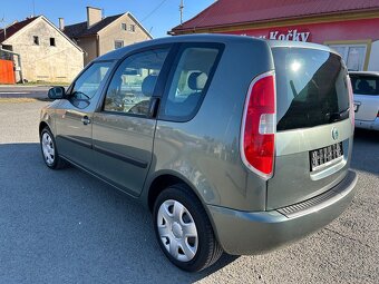 ŠKODA ROOMSTER 1. 4 MPI SERVISNÍ KNIHA - 5
