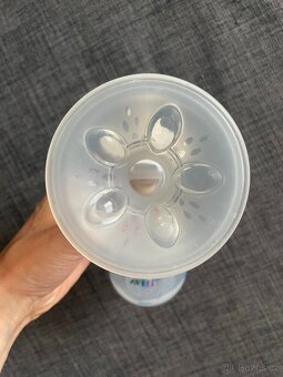 Elektrická odsávačka Philips Avent - 5