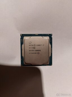 i7 7700,HP H270,ARCTIC 34 eSports DUO černo-červený - 5