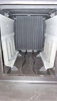 Litinová kamna Jotul F 606 černý lak - 5