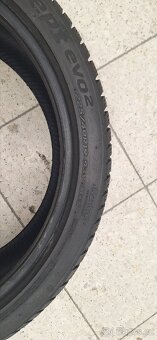 Pneumatiky 225/40R19 - 5
