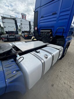 Man TGA 480 tahač - 5