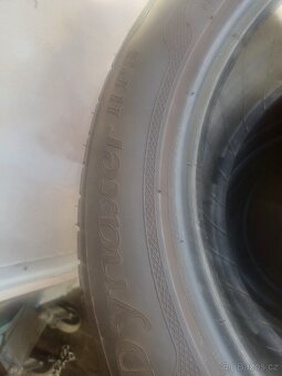 KLEBER 225/55R17 - 5