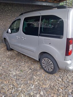 Kola 205/65 R 15 Peugeot partner tepee rok 2016 - 5
