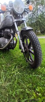 Yamaha XS 400 SE Special - 5