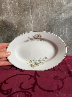 Omáčník a talířek - 5