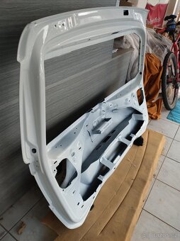 Seat Alhambra - páté dveře - bílá - 5