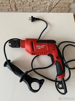 Milwaukee příklepová vrtačka 705W – téměř nová - 5