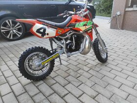 Prodám dětskou motokrosovou motorku kTM SX 50 JUNIOR - 5