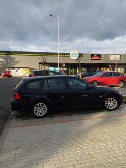 BMW 3 318d Touring combi 187 000km serviska garance km - 5