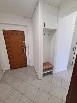 Pronajmu byt 2+1 ve Zlíně, ul. Okružní - 5