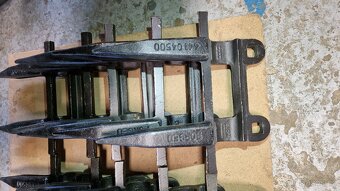 Dvojitý prst, prst žací kosy CASE , Masey fergusson 44104 - 5