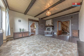 Prodej rodinného domu Košátky, celková plocha 262 m² - 5
