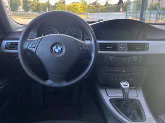 Bmw E90 330i, N52 - 5