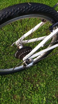 Lehké horské kolo Leader Fox Spider 24" můžu POSLAT s ALU h - 5