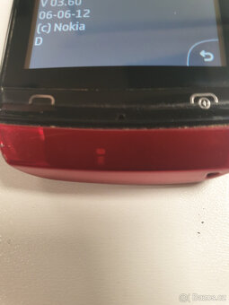 Nokia Asha 305 Dual SIM - 5