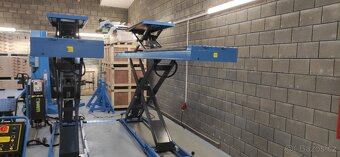 Nůžkový zvedák na GEOMETRII,s PŘÍZDVIHEM,5.000kg/5m - 5