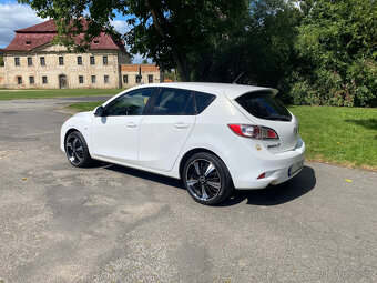 Mazda 3 Sport 1.6i 77kw,r.v.2012,1.maj.STK do 5/2026 - 5