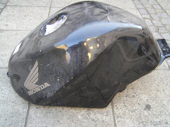 Honda VFR 800, VFR 1200 - 5