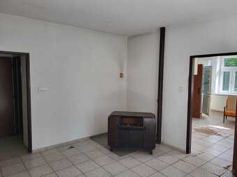 Prodej RD k bydlení i podnikání v Sopotnici - 5