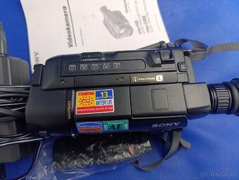 Videokamera Sony CCD-TR425 - 5