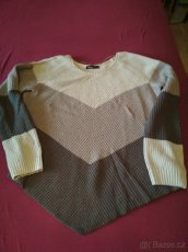 Prodám dámské svetry, výměna šatníku. - 5