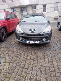 Mám na prodej Peugeot - 5