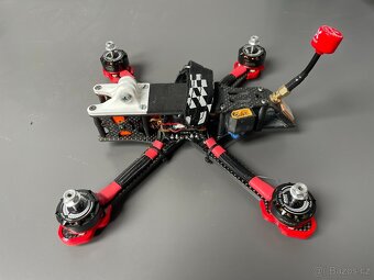 Freestylový dron AMAXinno Freestyle 5" - 5