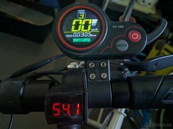 REZERVOVÁNO - Kugoo Kirin M4 PRO - slabá baterie - 5