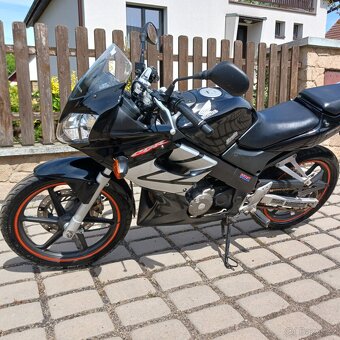 Honda CBR 125 - 5