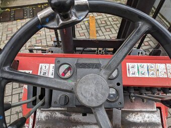 vysokozdvižný vozík Desta - DV 25 A - 5