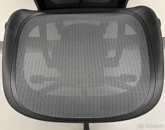 Kancelářská židle Herman Miller Aeron vel. B, záruka - 5