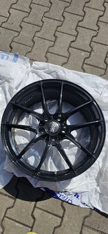 Oz Racing - 5x120 19" oz reacing Leggera HLT - 5