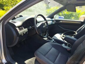 Prodám veškeré díly Audi A6, C5 2.4i 121kw, motor AGA - 5