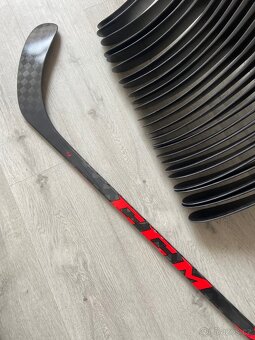 Hokejka CCM Jetspeed FT4 P29 85flex levá ZÁRUKA - 5