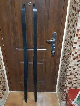 Prodám nové juniorské běžky FISCHER CROWN 147cm dlouhé. - 5