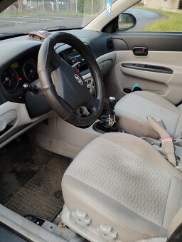 Hyundai Accent 2007 - 5