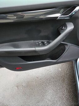 Škoda Octavia 2.0 Tdi DSG STYLE - 5