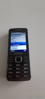 Samsung GT-S5610 - 5